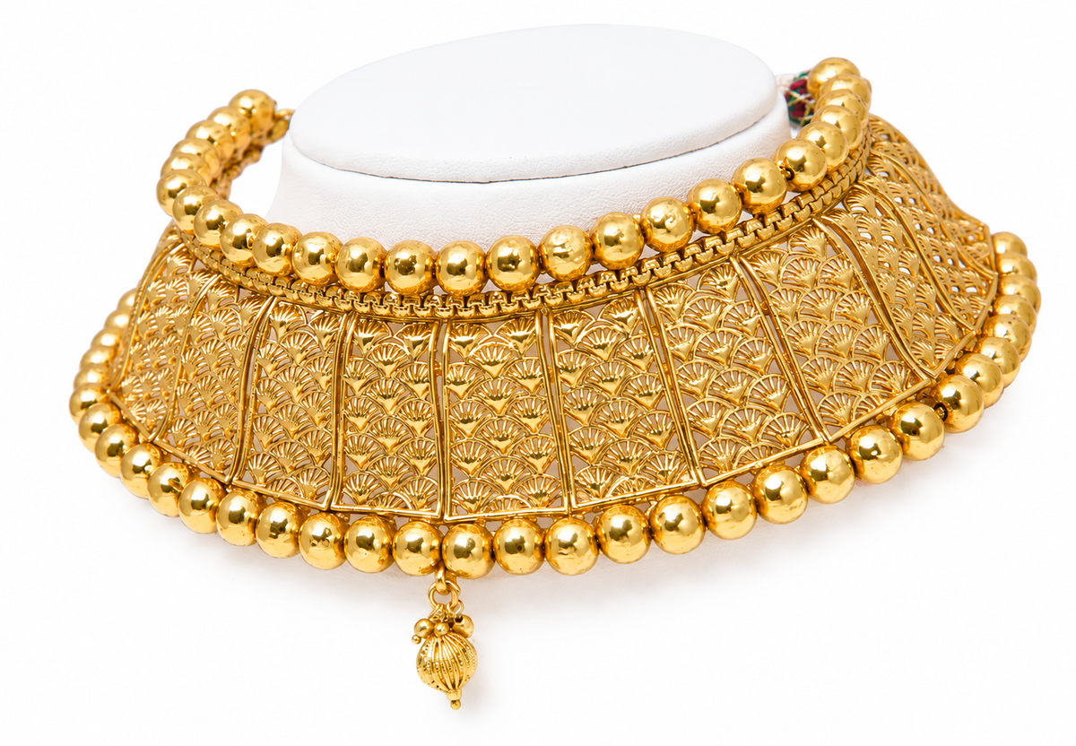 Choker Set with Earrings and Maang tikka