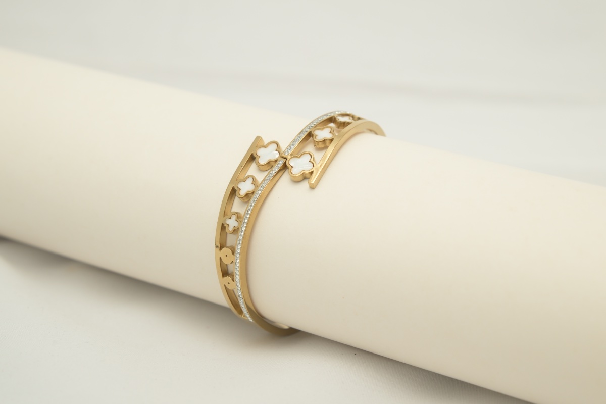 Clover open cuff Bracelet for Women